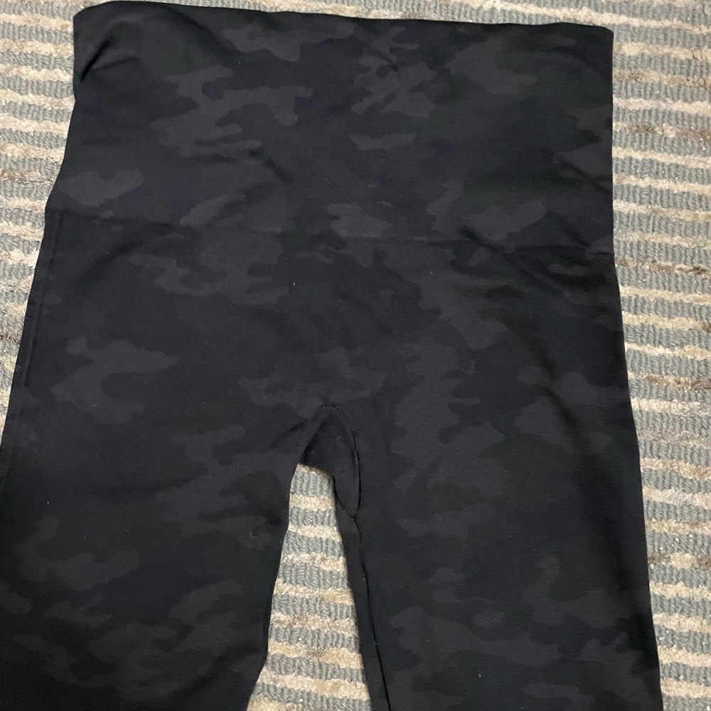 SPANX Camo Leggings